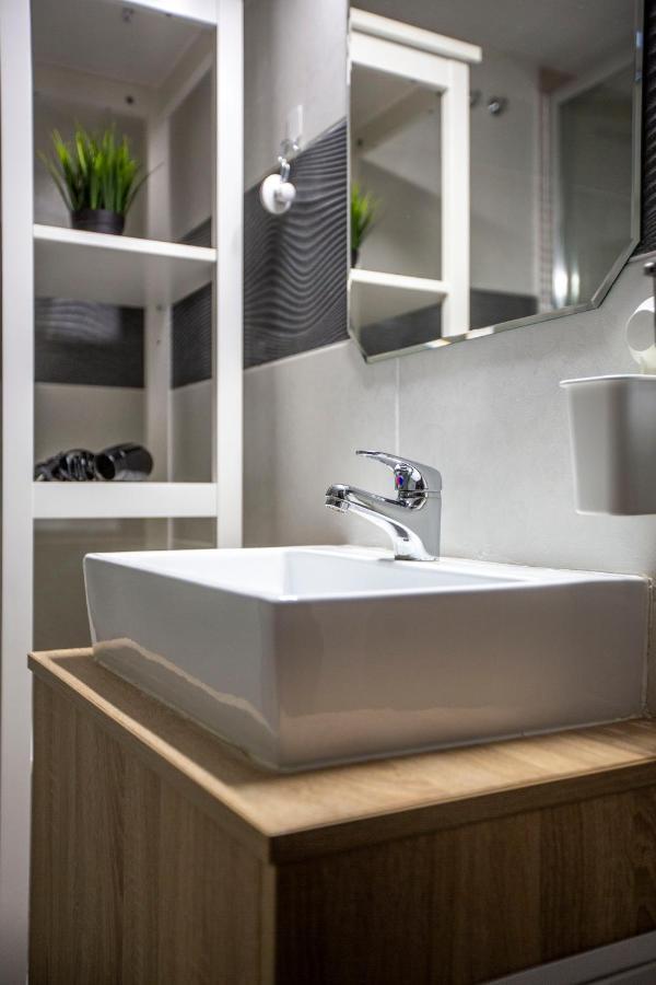 Deluxe Akacfa Apartments In The Heart Of Budapest Kültér fotó